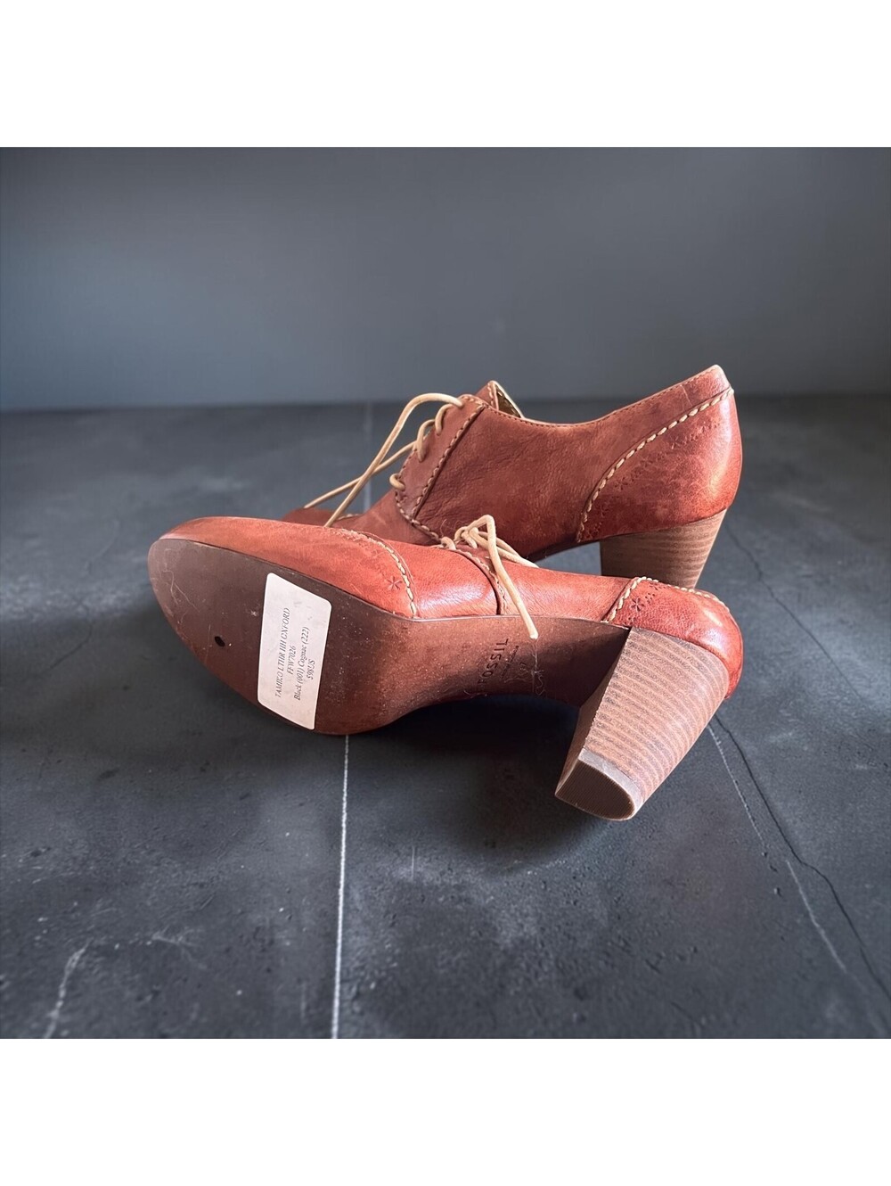 Fossil Tamiko Oxford Heels | Vintage Cognac Leather Lace-Up Pumps | Size 6.5 - Picture 6 of 10